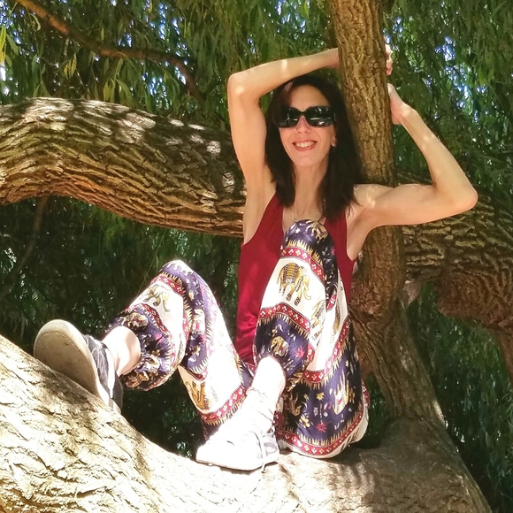 The Laurel Leaf - Picture 4 of 4